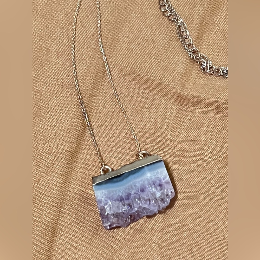 Amethyst pendant necklace